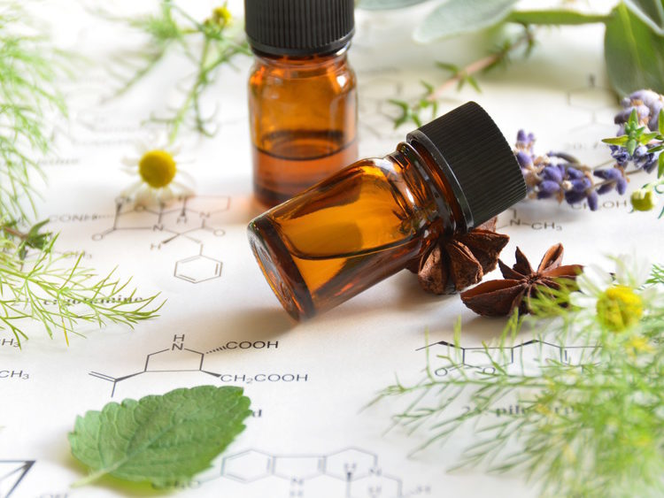 初めてさんのアロマテラピー　神奈川県　アロマテラピー教室　アロマ学びたい6