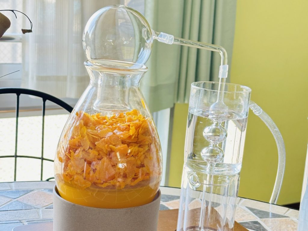 キンカン水蒸気蒸留　キンカン精油　金柑精油　和の香り　蒸留体験　アロマテラピー　神奈川県厚木市